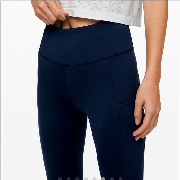 Lululemon Fast & Free *Reflective* Crop 19” - Midnight Navy - Picture 3 of 14